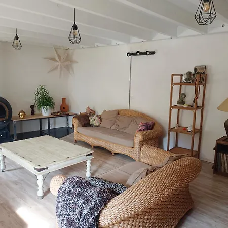 Maison De Caractere Au Calme بيت للعطل *